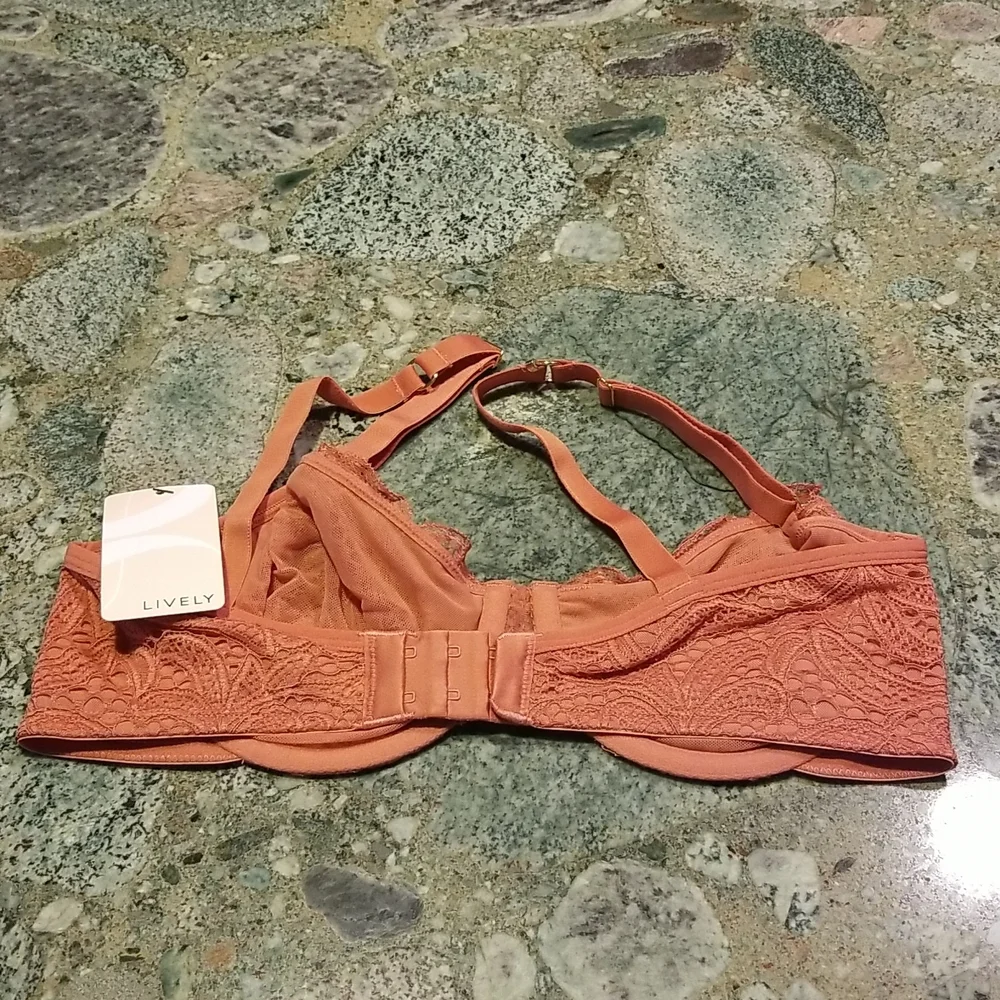 LIVELY Unlined Lace Bra - Picture 7 of 15
